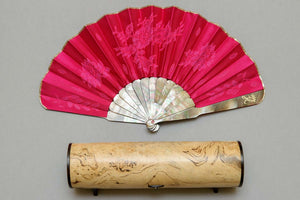 Rockcoco Fans commissioned to create a bespoke ladies’ hand fan for HRH the Duchess of Sussex